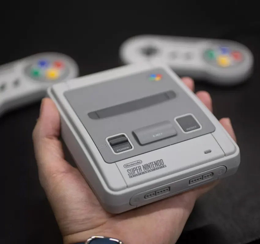 SUPER-NES-CLASSIC-MINI